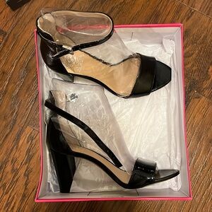 Vince Camuto Corlina sandal